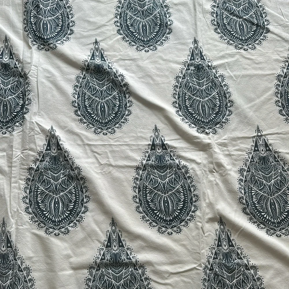 White and Navy Duvet cover, 100% Cotton